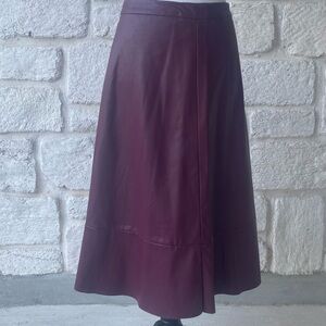 Vince Camuto Maroon Faux Leather A Line Skirt Sz 2